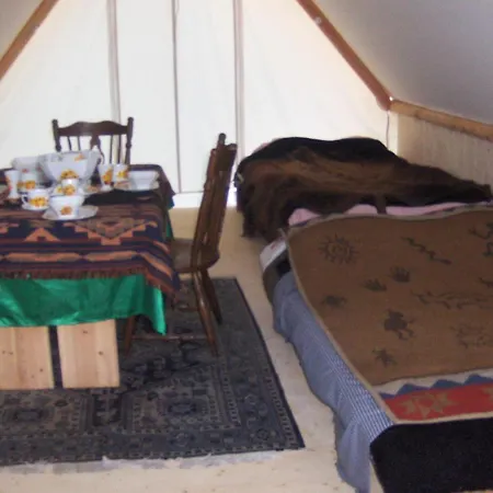 Luxury tent La Du Trappeur V D N Voellerdingen